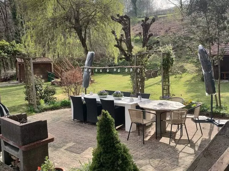 ペンション La Maison Du Chevalier