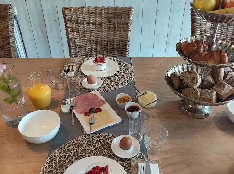 ペンション La Maison Du Chevalier