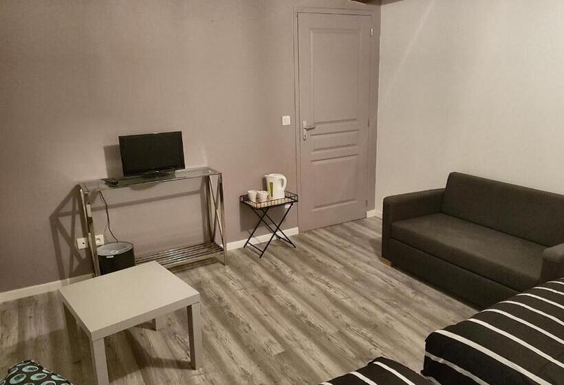 פנסיון Peyo Et Foodie