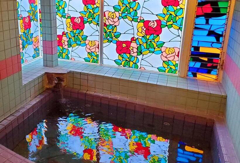 Pension A Million Roses