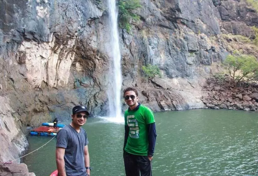 Lomakeskus Nature Trails Dabhosa, Jawhar