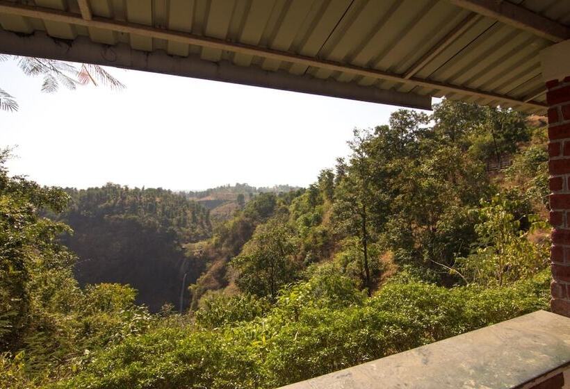 Resort Nature Trails Dabhosa, Jawhar