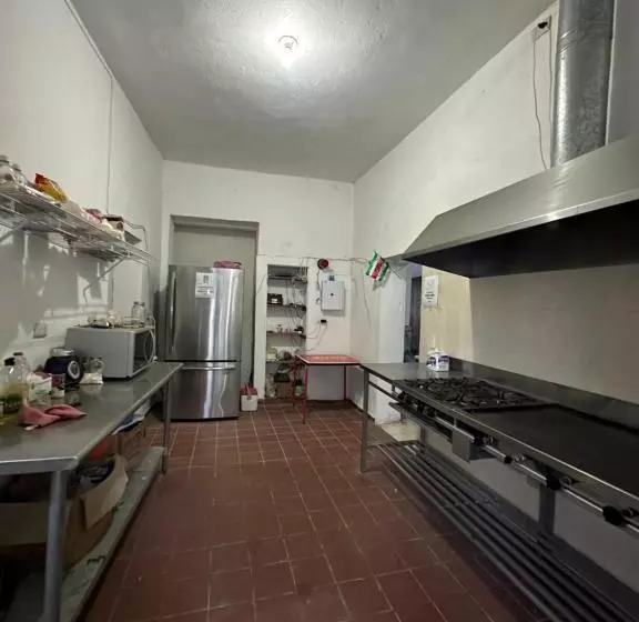 Hostal Bustamante   Hostel