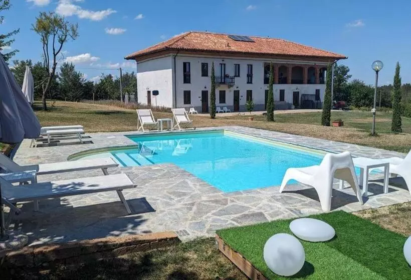 ベッドアンドブレックファースト Casa Felmar