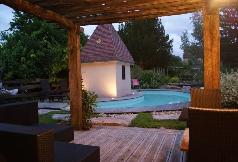 ベッドアンドブレックファースト Gite De Pierre Et De Lumière