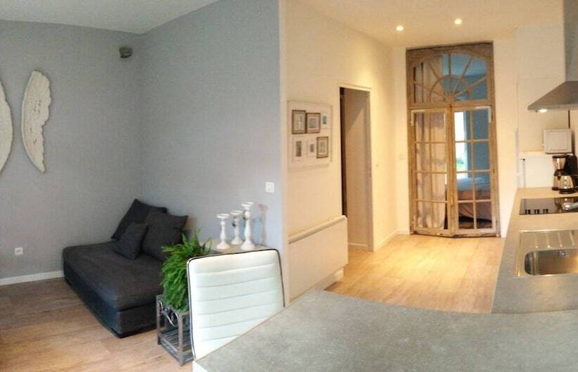 ベッドアンドブレックファースト Gite De Pierre Et De Lumière