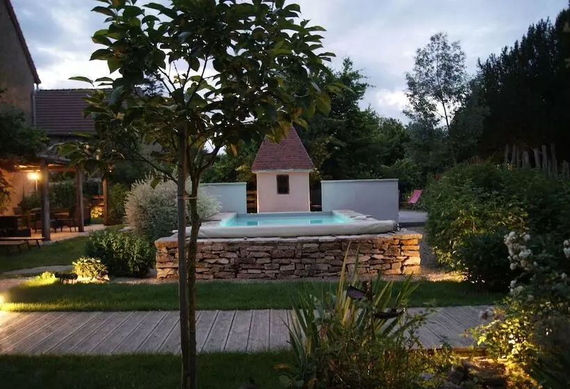 ベッドアンドブレックファースト Gite De Pierre Et De Lumière