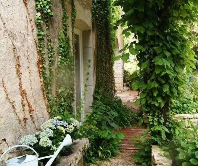 ベッドアンドブレックファースト Gite De Pierre Et De Lumière