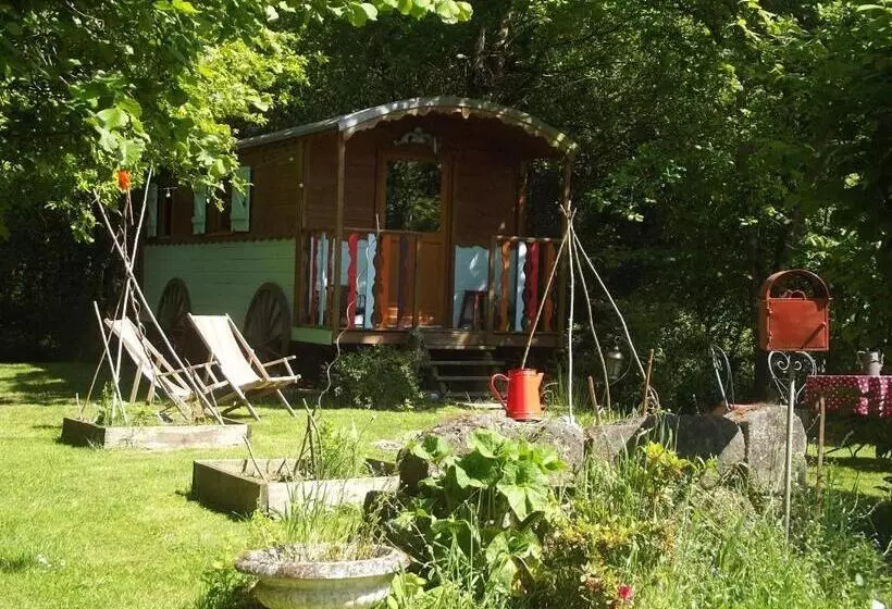 Aamiaismajoitus (B&B) La Chaussee D Olivet En Mayenne