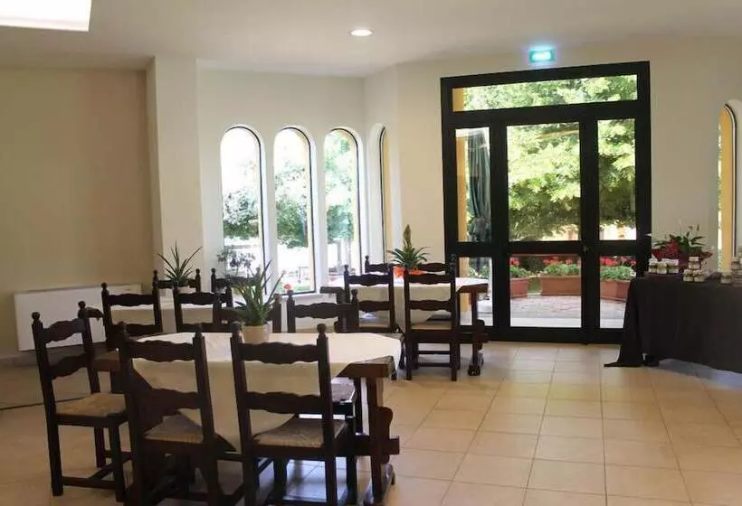 Hostelli La Giurranda Country Residence