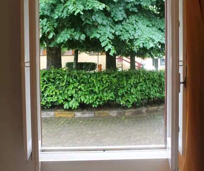 Hostelli La Giurranda Country Residence