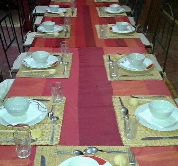 Hotelli Auberge Ouadjou