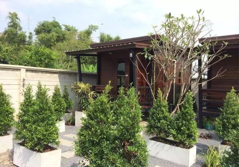 Hotelli Baanna Place