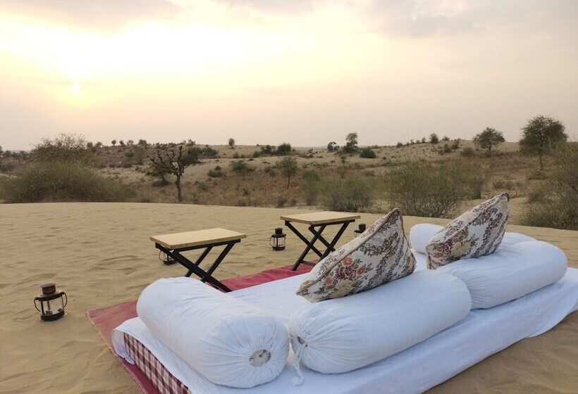 Отель Dhora Desert Resort & Spa By Eight Continents