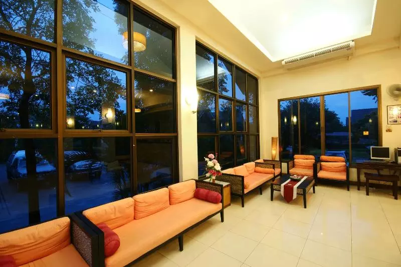 Hotelli Home And Hill Resort