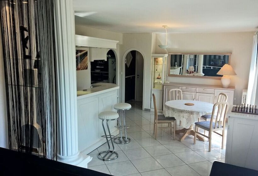 هتل Le Bois Bryas