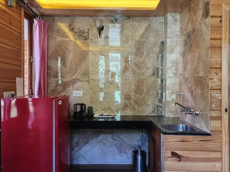 호텔 The Chalets Naldehra