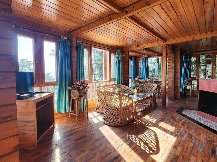 호텔 The Chalets Naldehra