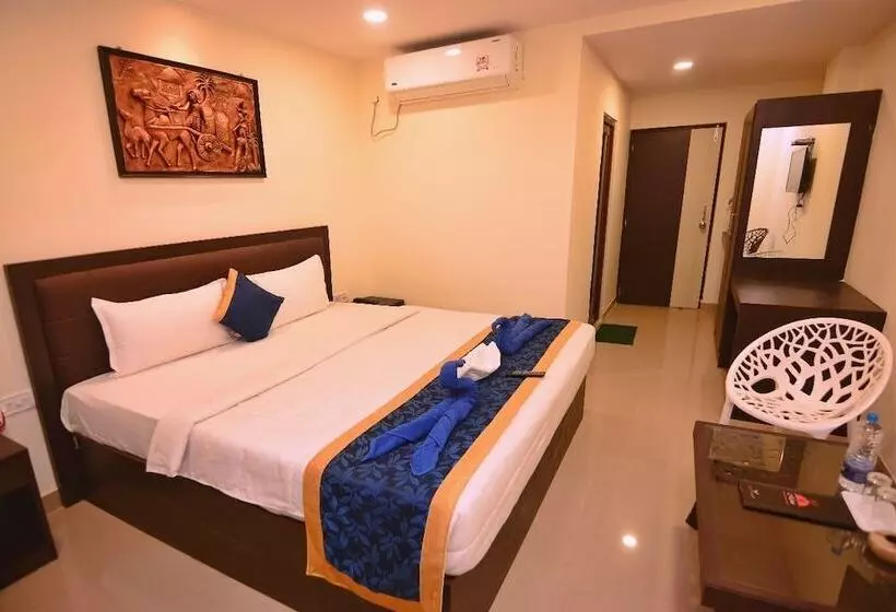 La Macaw Resort