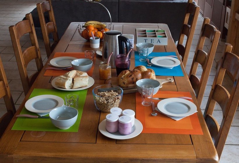 Пансион Chambres D'hôtes Les Houes