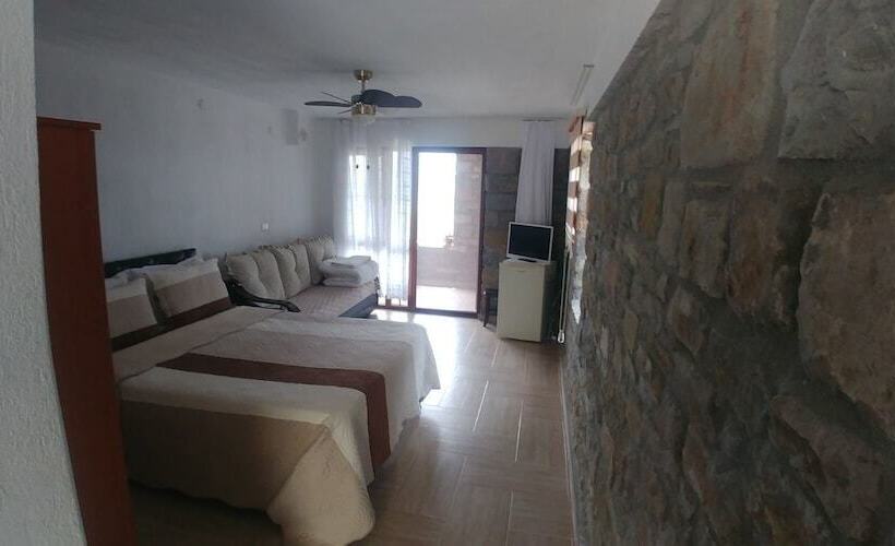 ペンション Kastro Konak Boutique Otel