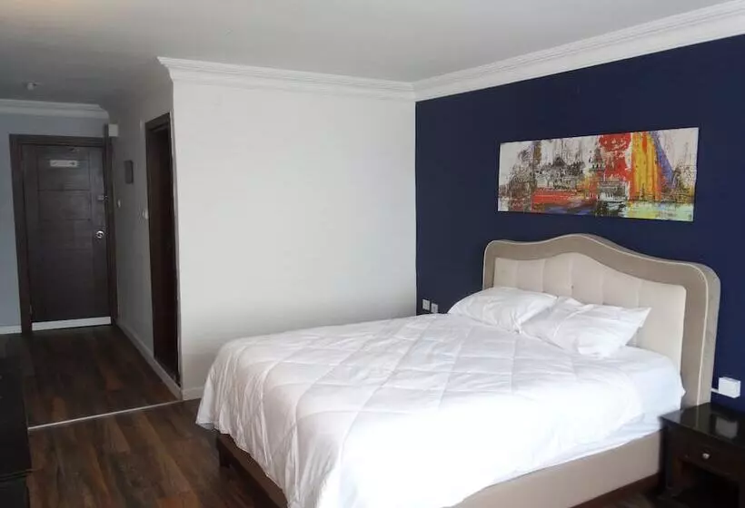Yakamoz Otel