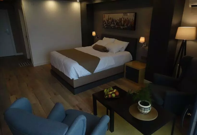 Yakamoz Otel