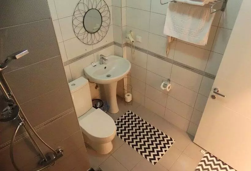 Yakamoz Otel
