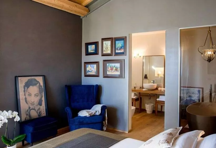 ベッドアンドブレックファースト Casavostra  Ambience Suites