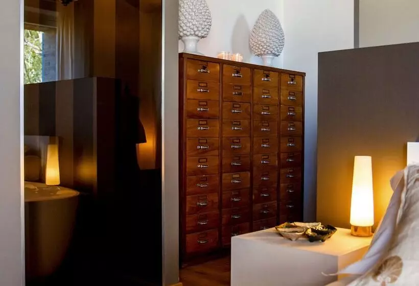 ベッドアンドブレックファースト Casavostra  Ambience Suites