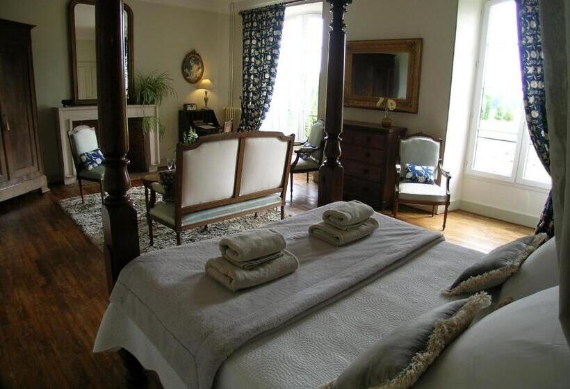 住宿加早餐  Château Du Bourbet