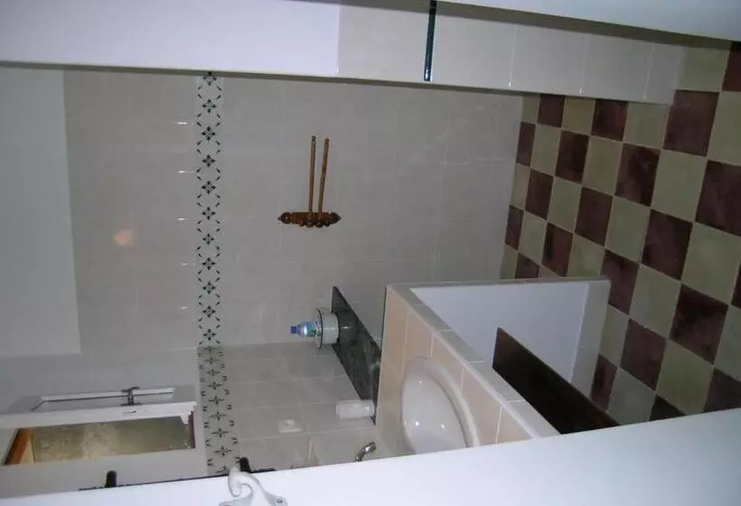 Aamiaismajoitus (B&B) Domaine Les Galards