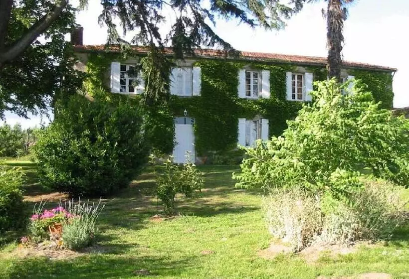 Aamiaismajoitus (B&B) Chambres D Hôtes Domaine Du Bouchon