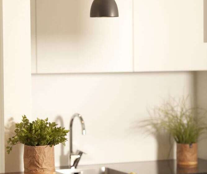 Hidalgo Suites & Restaurant