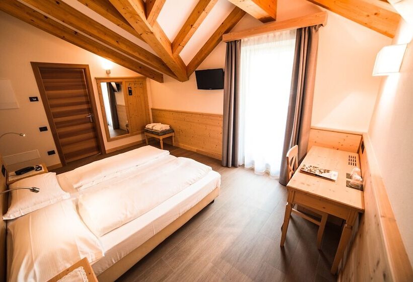 簡易ホテル Garnì Paradisi   Wellness & Spa