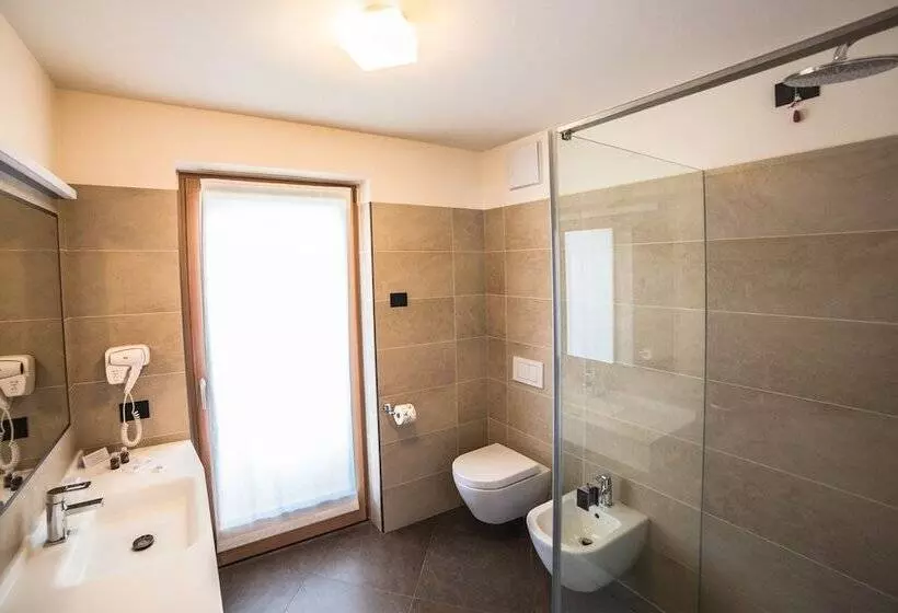 Hostelli Garnì Paradisi   Wellness & Spa