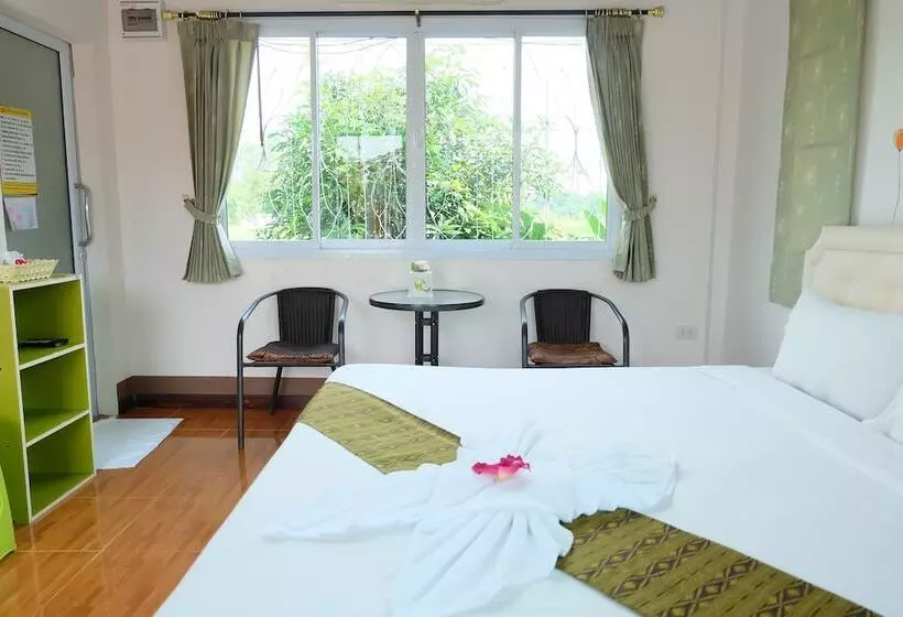 Hotelli Asean Resort