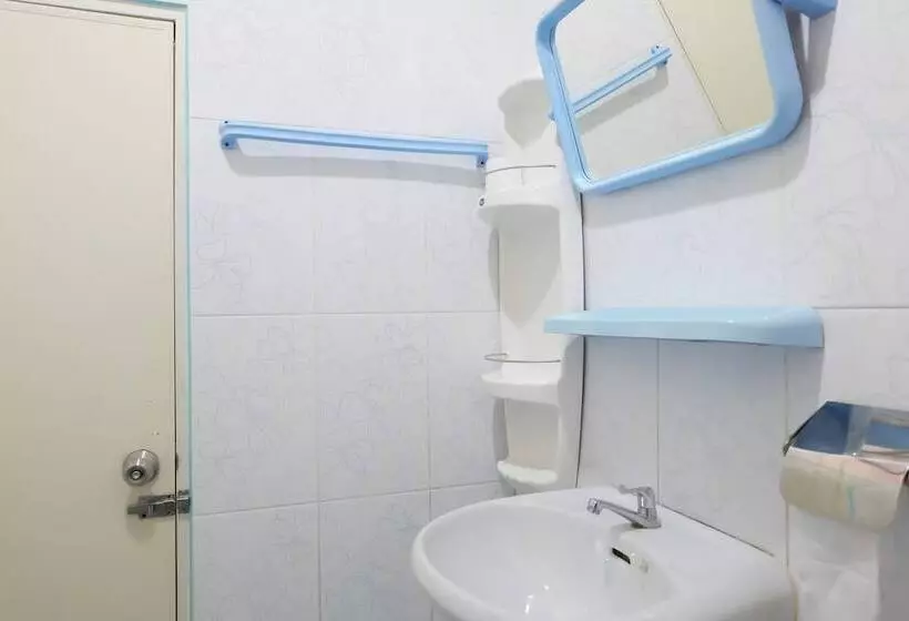 Hotelli Asean Resort