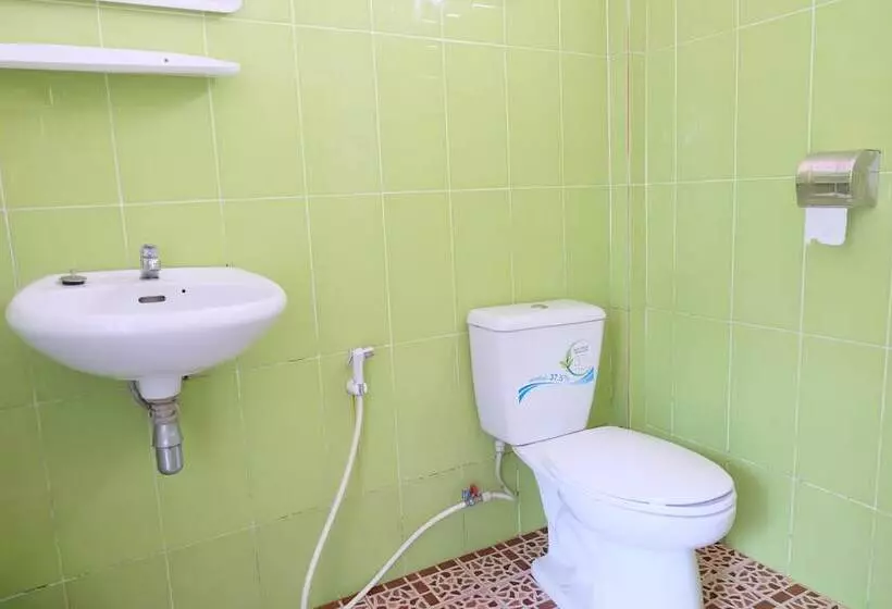 Hotelli Asean Resort