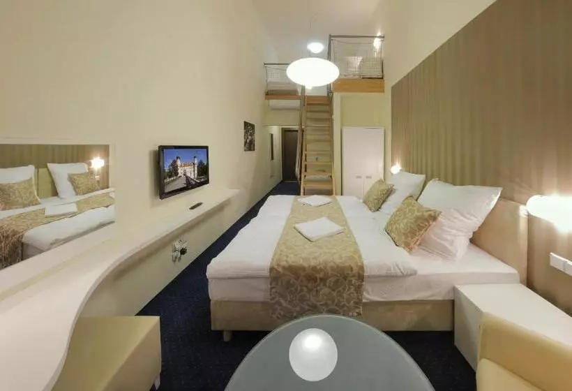 Hotelli Esmarin Wellness