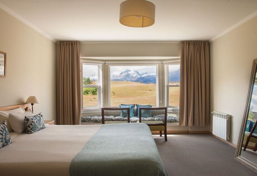 ホテル Estancia Cristina