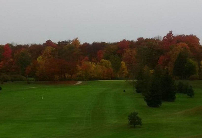 فندق Forest Golf Club And Inn
