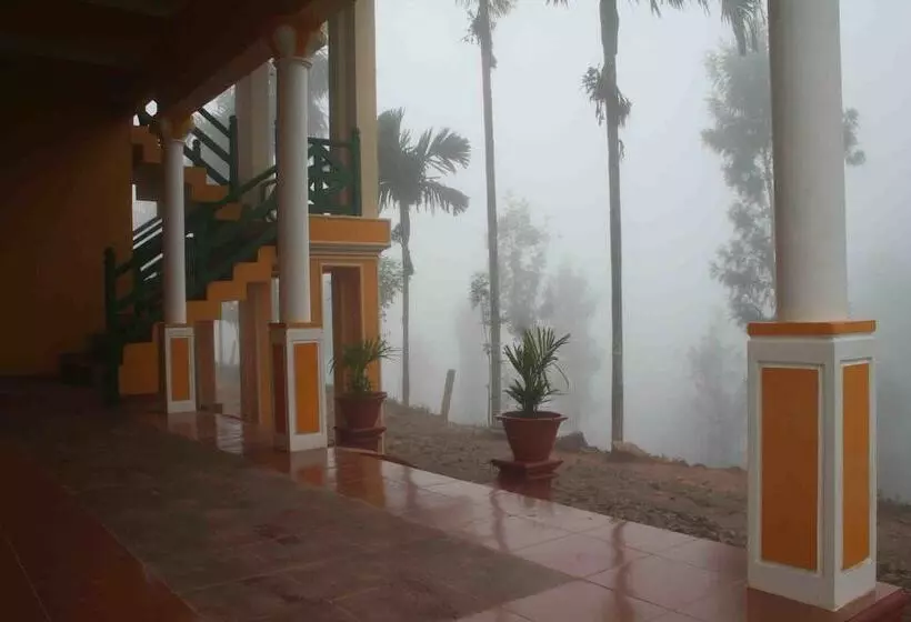 Hotelli Meenmutty Heights