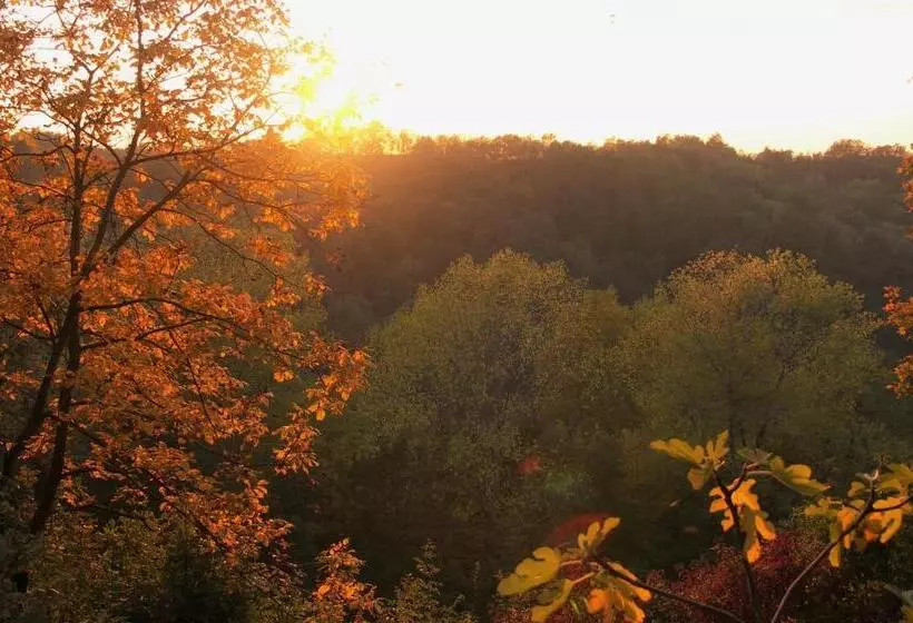 Maaseutuhotelli La Traversina
