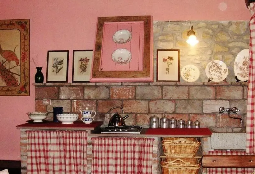 Maaseutuhotelli La Traversina