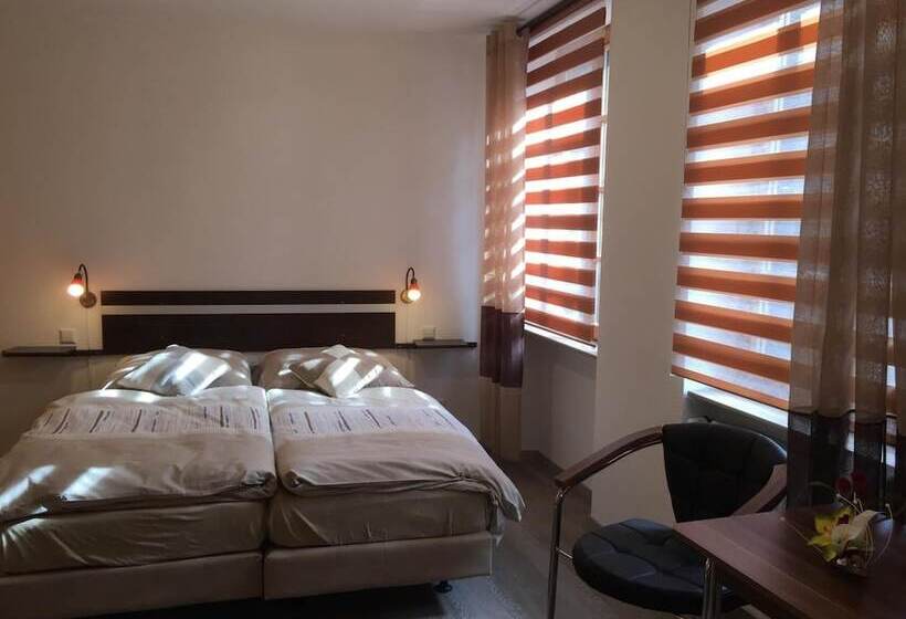 호텔 Zur Dorfschänke