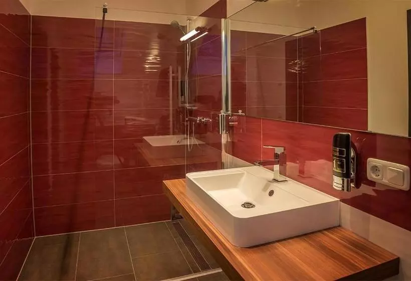 Majatalo Die Kulturscheune In Schilde