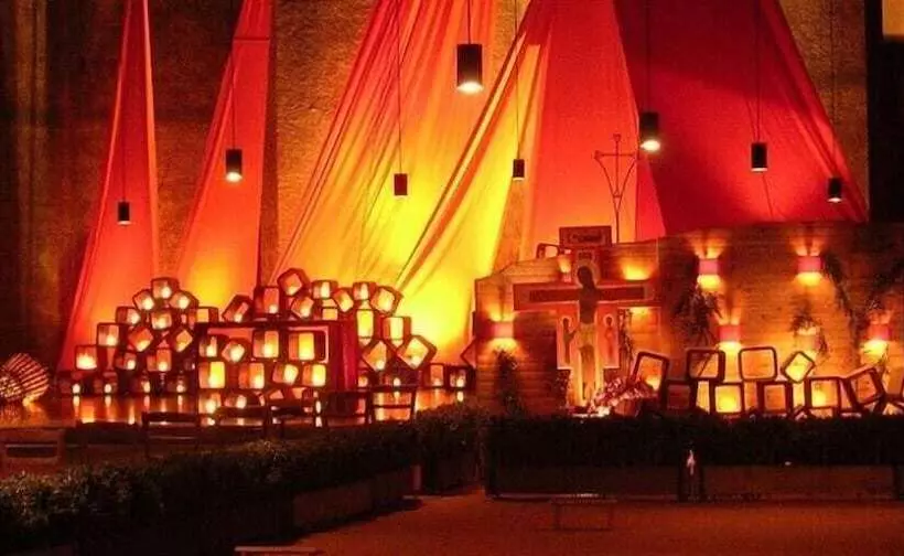 Majatalo L'amarre Aux Anges