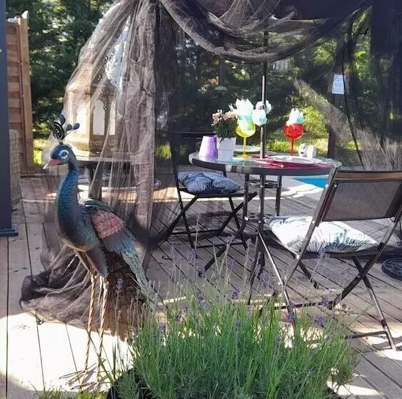 Majatalo L'amarre Aux Anges