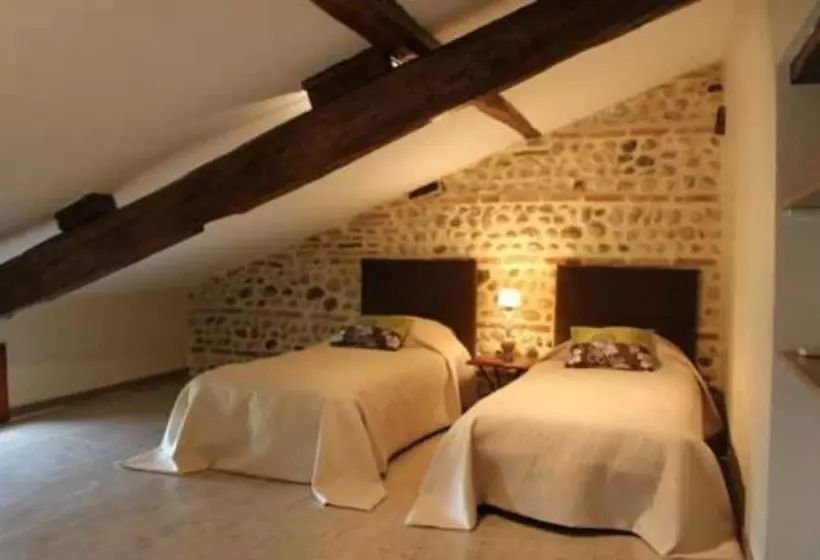 Aamiaismajoitus (B&B) Terre De Garance